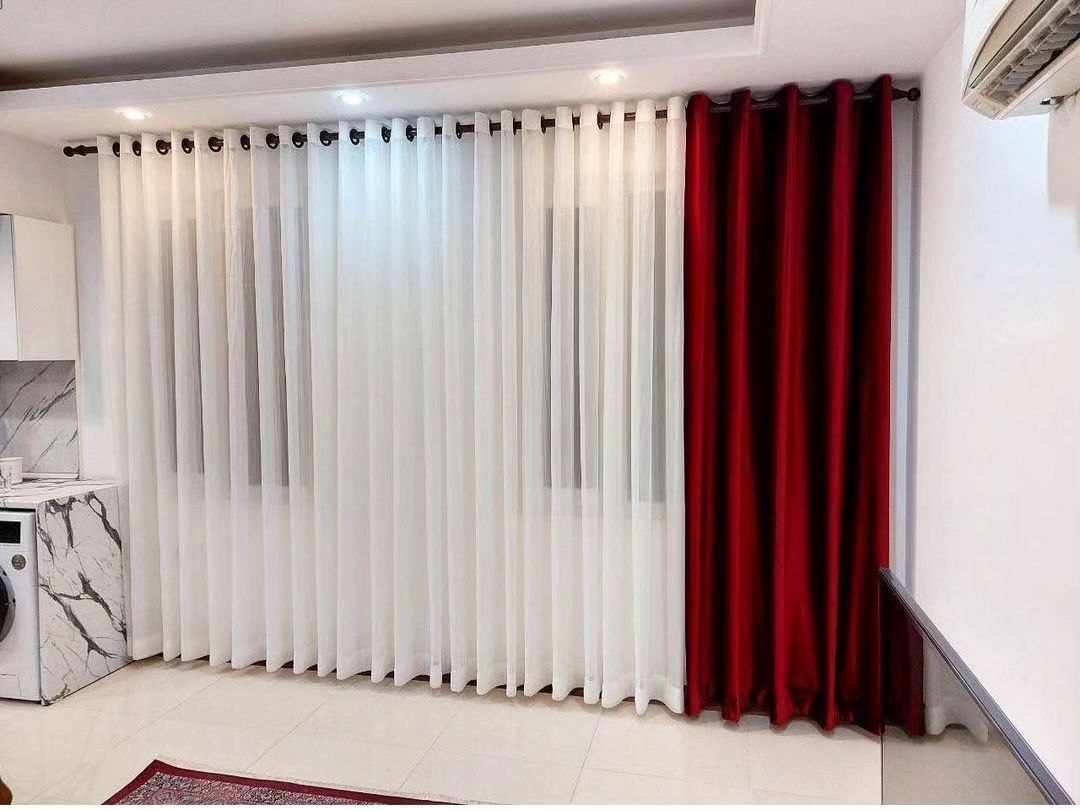 پرده مخمل دلاریس